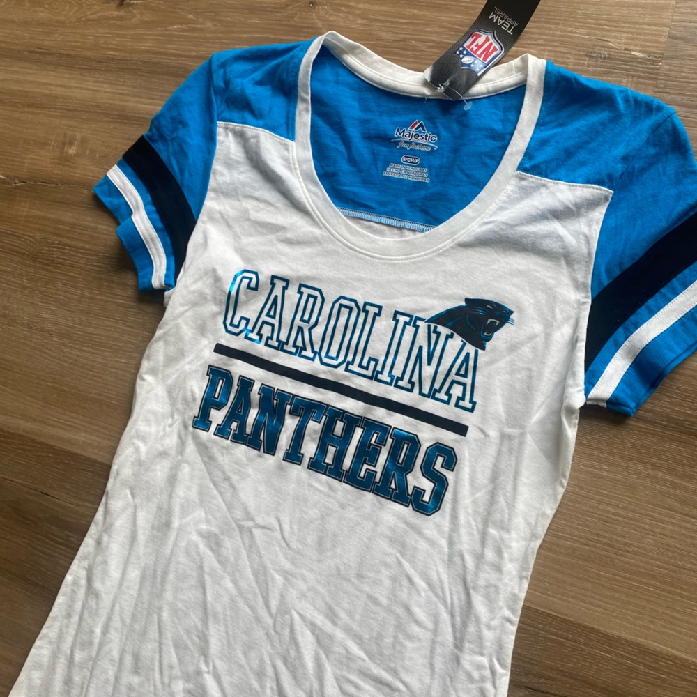 Majestic Carolina Panthers NWT Tee